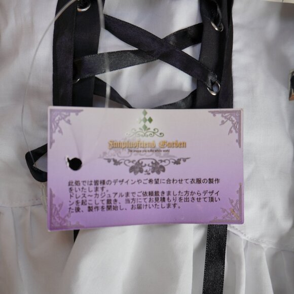 Gothic Lolita Ruffled Corset Blouse - Picture 8 of 12